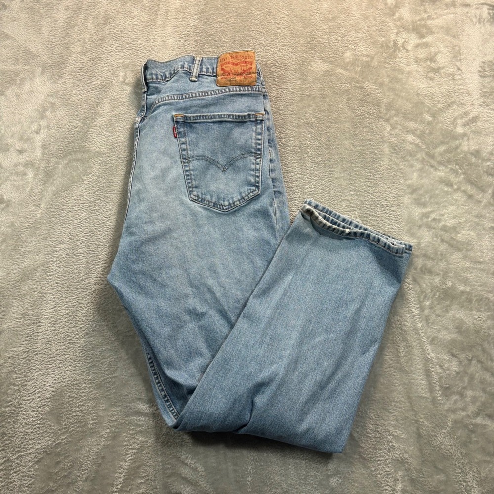 Levi's 505 Straight Leg Jeans Mens 40x32‎ Light Wash Blue Denim